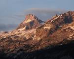 2004-025 Les Aravis, vue prise depuis chez Tnoqu